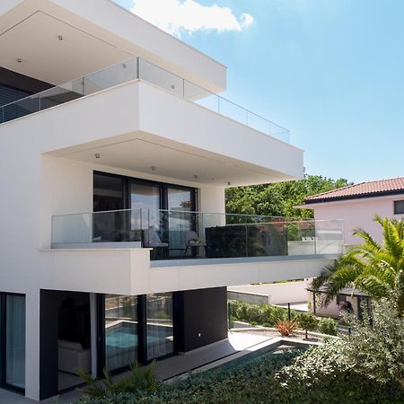 Hadrie Luxury Resort And Villas Azimut Malinska Exterior photo