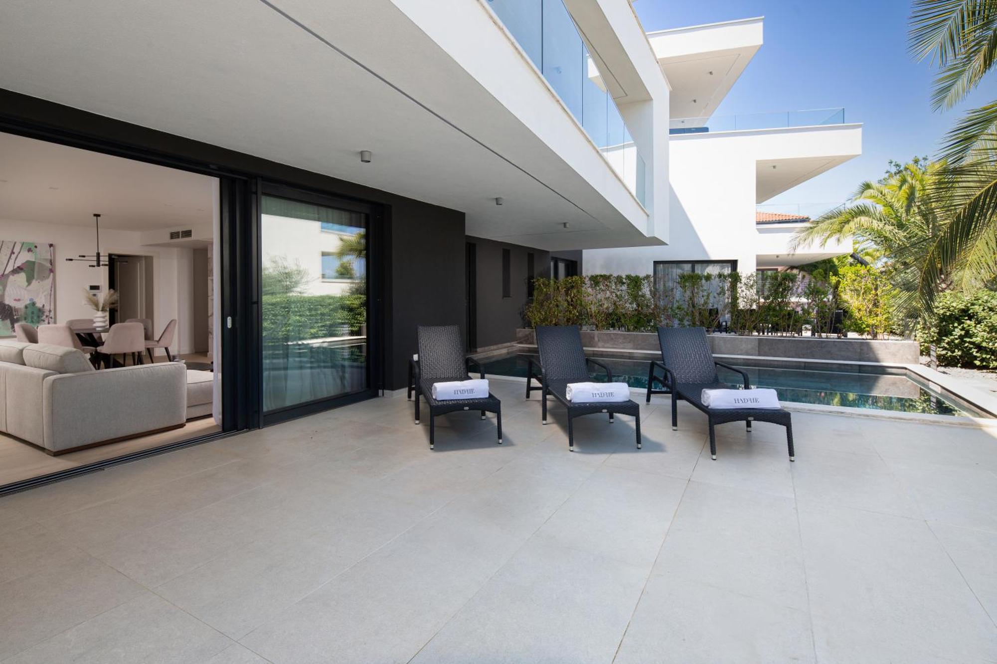 Hadrie Luxury Resort And Villas Azimut Malinska Exterior photo